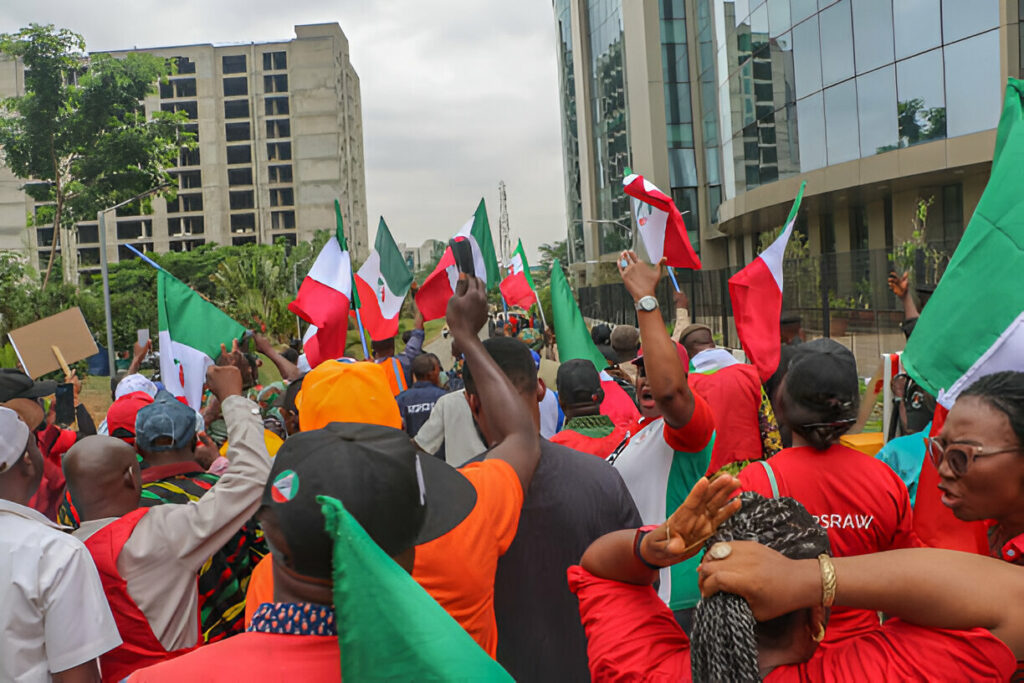 Labour unions agree to attend talks with FG over new minimum wage