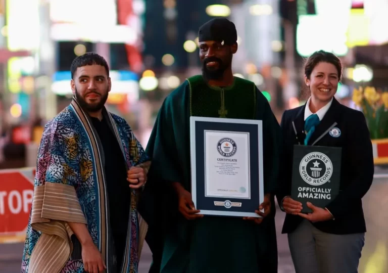 Tunde Onakoya Sets 64-hour Chess Marathon World Record