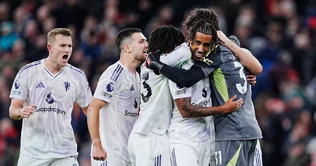 Man United Stun Liverpool 2-1 at Anfield